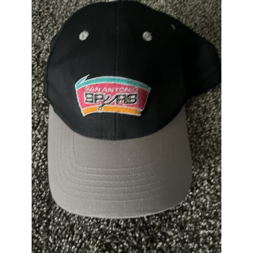 VTG San Antonio Spurs Plain Logo NBA Basketball Black Snapback Hat